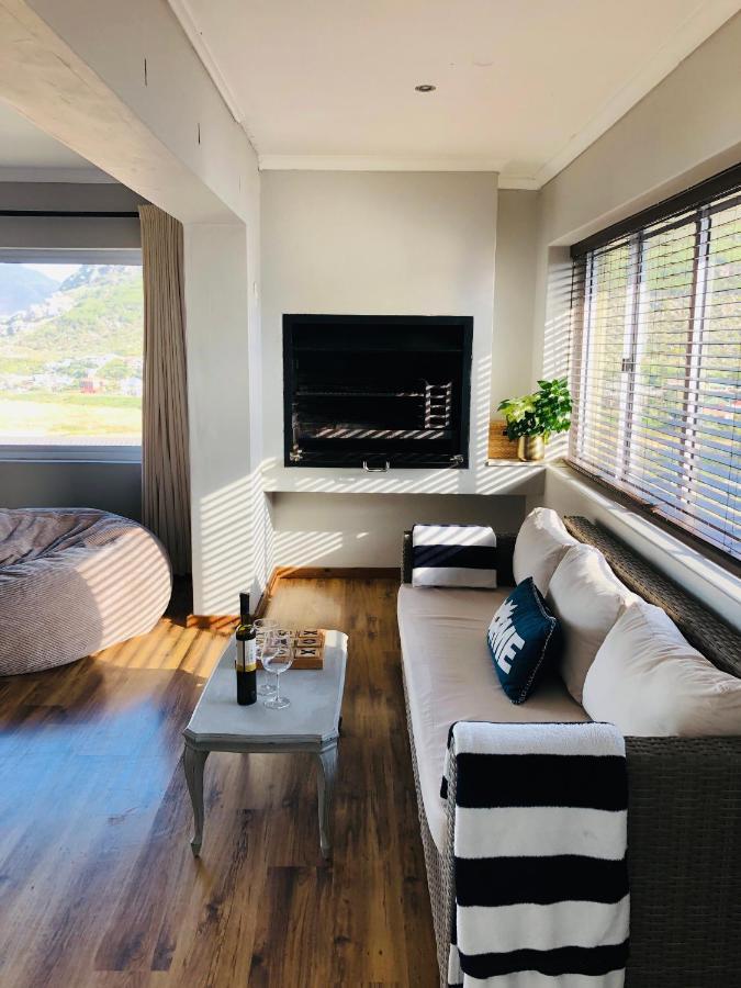 Whale Bay Villa Fish Hoek Exteriör bild
